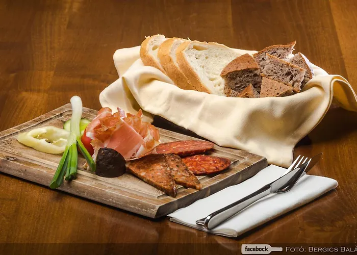 博克艾尔米塔什酒店 酒店